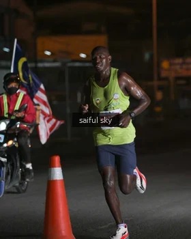 Runner Photo 4852999
