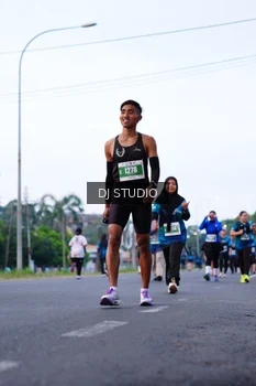 Runner Photo 4853008