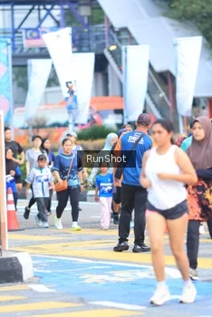 Runner Photo 4853027