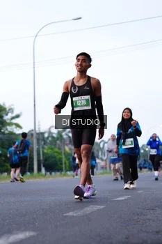Runner Photo 4853051