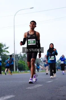 Runner Photo 4853058