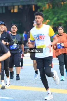 Runner Photo 4853074