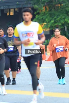 Runner Photo 4853086