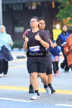 Runner Photo 4853150