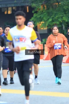 Runner Photo 4853155