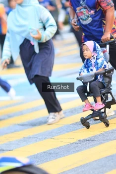 Runner Photo 4853337