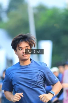 Runner Photo 4853360