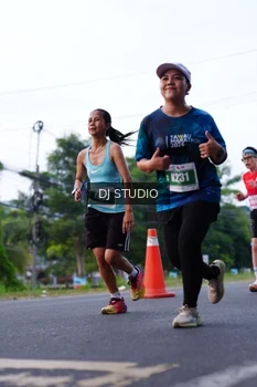 Runner Photo 4853377