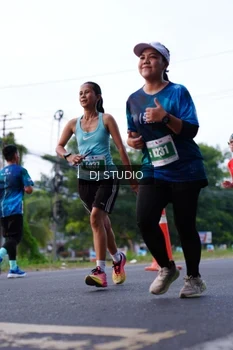 Runner Photo 4853383