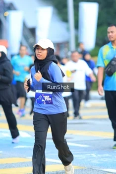 Runner Photo 4853396