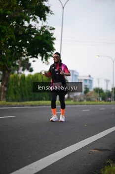 Runner Photo 4853403