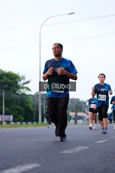 Runner Photo 4853419