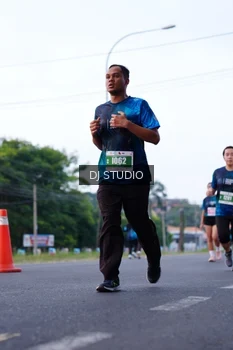 Runner Photo 4853435