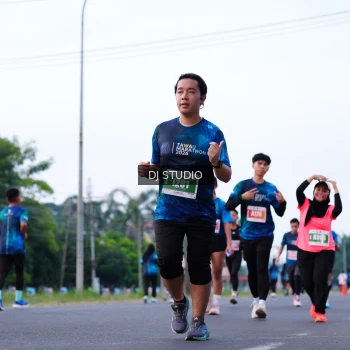 Runner Photo 4853466
