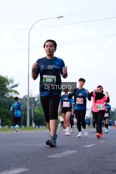 Runner Photo 4853509