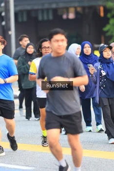 Runner Photo 4853566