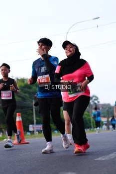 Runner Photo 4853573