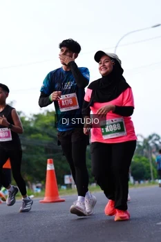 Runner Photo 4853596