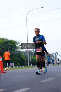 Runner Photo 4853618