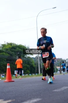 Runner Photo 4853634