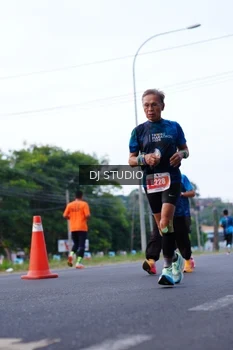 Runner Photo 4853642