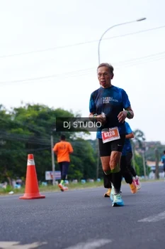 Runner Photo 4853647