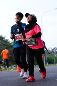 Runner Photo 4853662