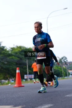 Runner Photo 4853671