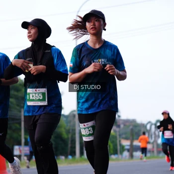 Runner Photo 4853716