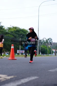 Runner Photo 4853735