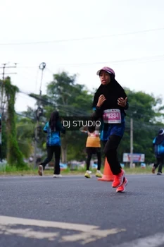 Runner Photo 4853768