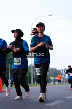 Runner Photo 4853849