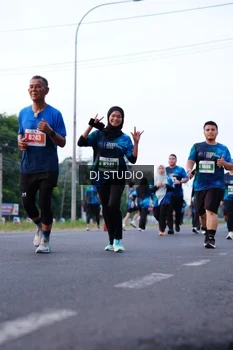 Runner Photo 4853851