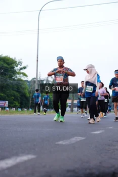 Runner Photo 4854011
