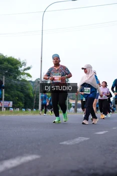 Runner Photo 4854032