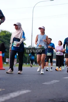 Runner Photo 4854119