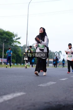 Runner Photo 4854266