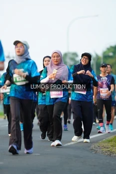 Runner Photo 4854303