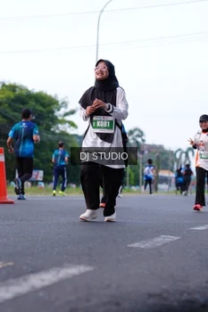 Runner Photo 4854318