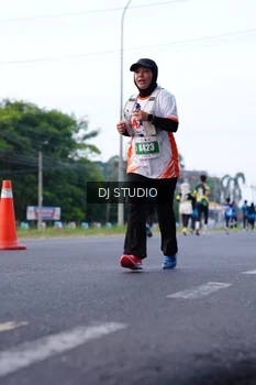 Runner Photo 4854363