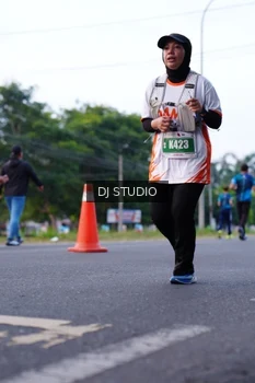 Runner Photo 4854396