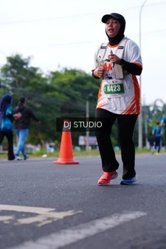 Runner Photo 4854405