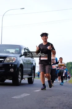 Runner Photo 4854513