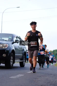 Runner Photo 4854546