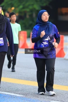 Runner Photo 4854606