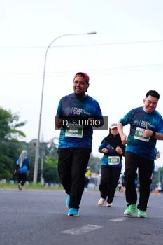 Runner Photo 4854743
