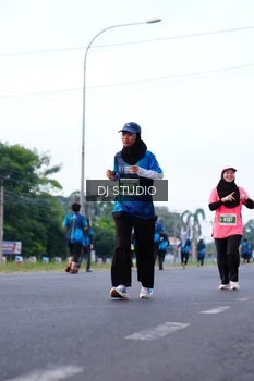 Runner Photo 4854846
