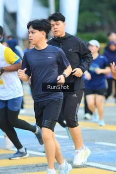 Runner Photo 4854847