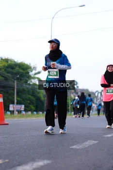 Runner Photo 4854906