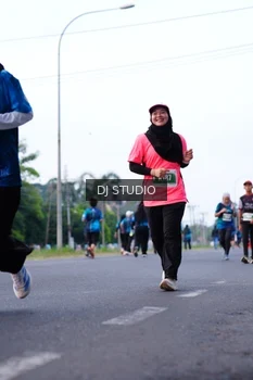 Runner Photo 4854907
